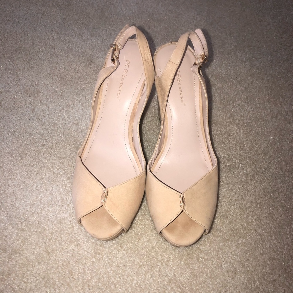 Bcbgeneration Tashaa Platform Slingback Wedges 9.5 - image 3